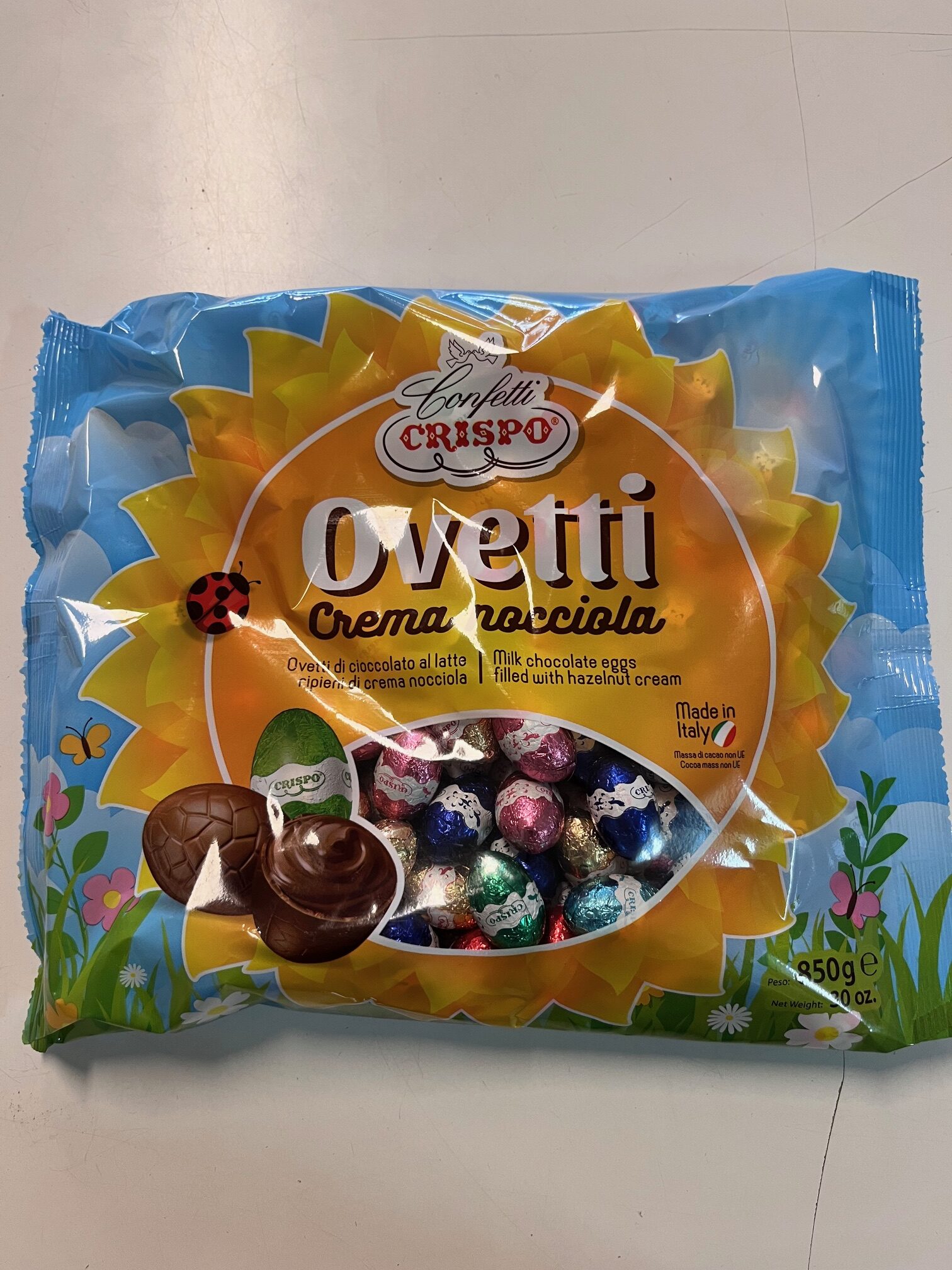 CRISPO OVETTI CIOCCOLATO AL LATTE RIPIENI DI CREMA NOCCIOLA CONF 850g