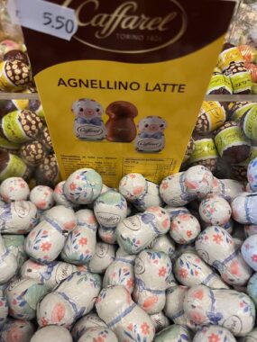 CAFFAREL  AGNELLINI AL LATTE RIPIENI GIANDUIA 100 GR