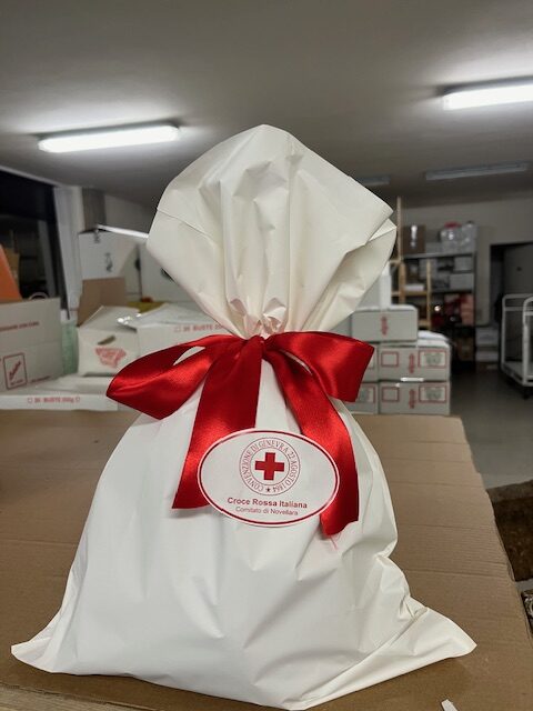 panettone o pandoro personalizzato croce rossa italiana